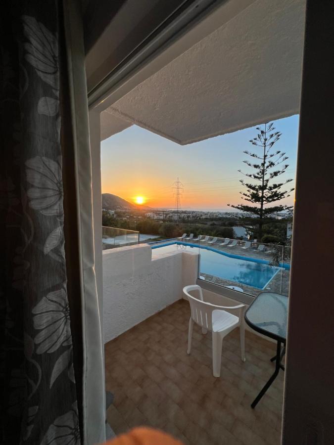 Silia Suites Malia Exteriör bild