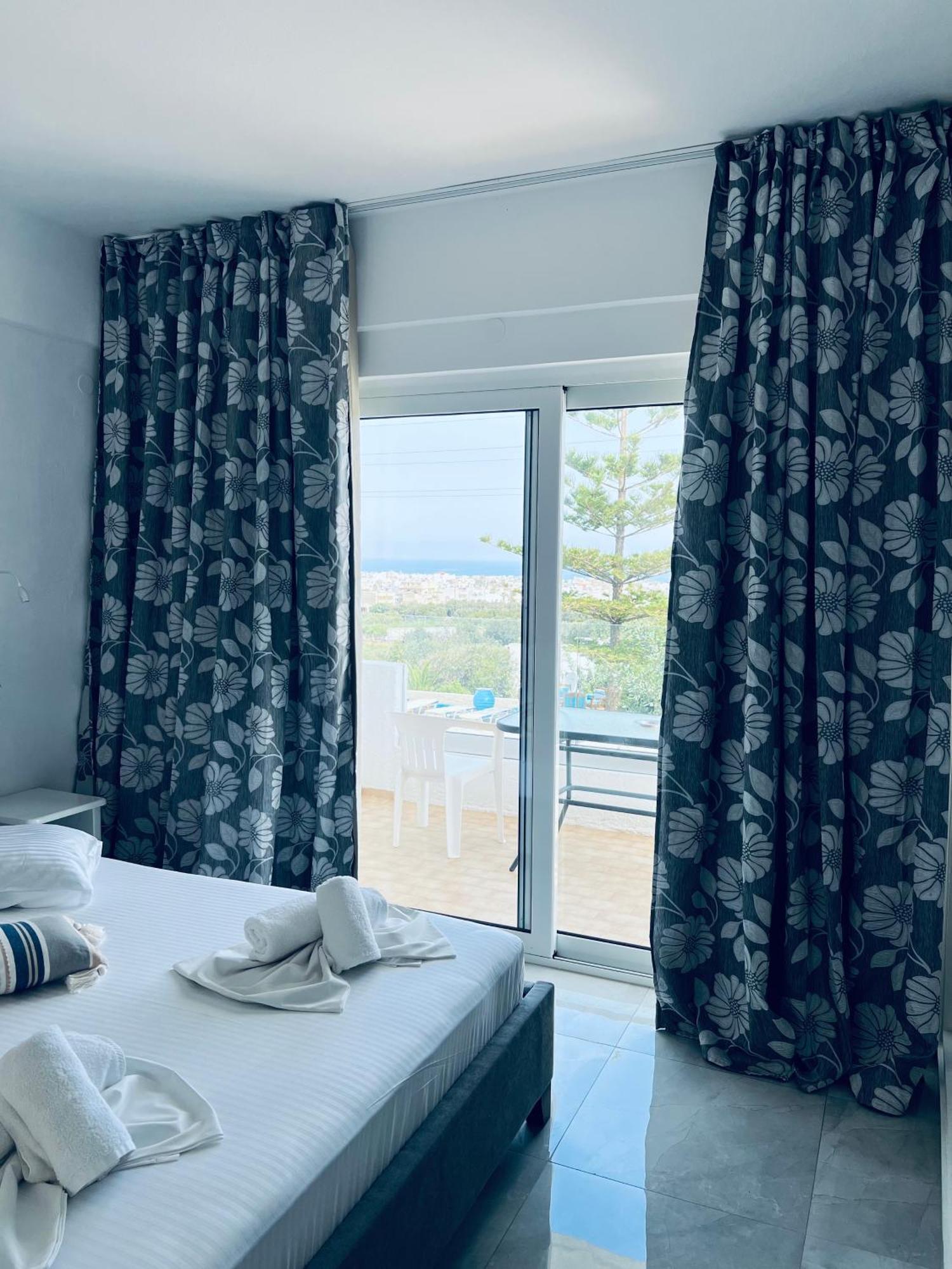 Silia Suites Malia Exteriör bild