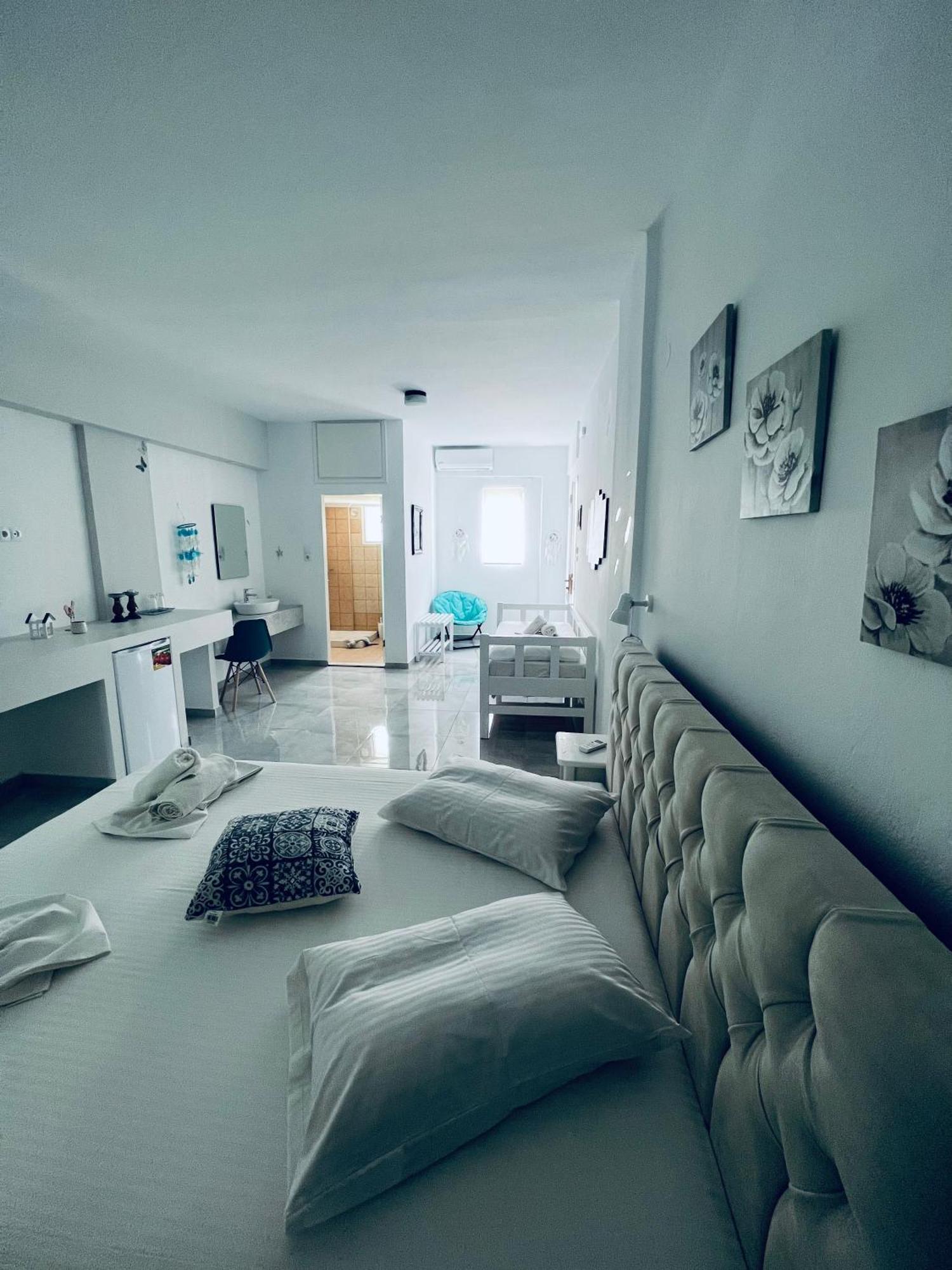 Silia Suites Malia Exteriör bild