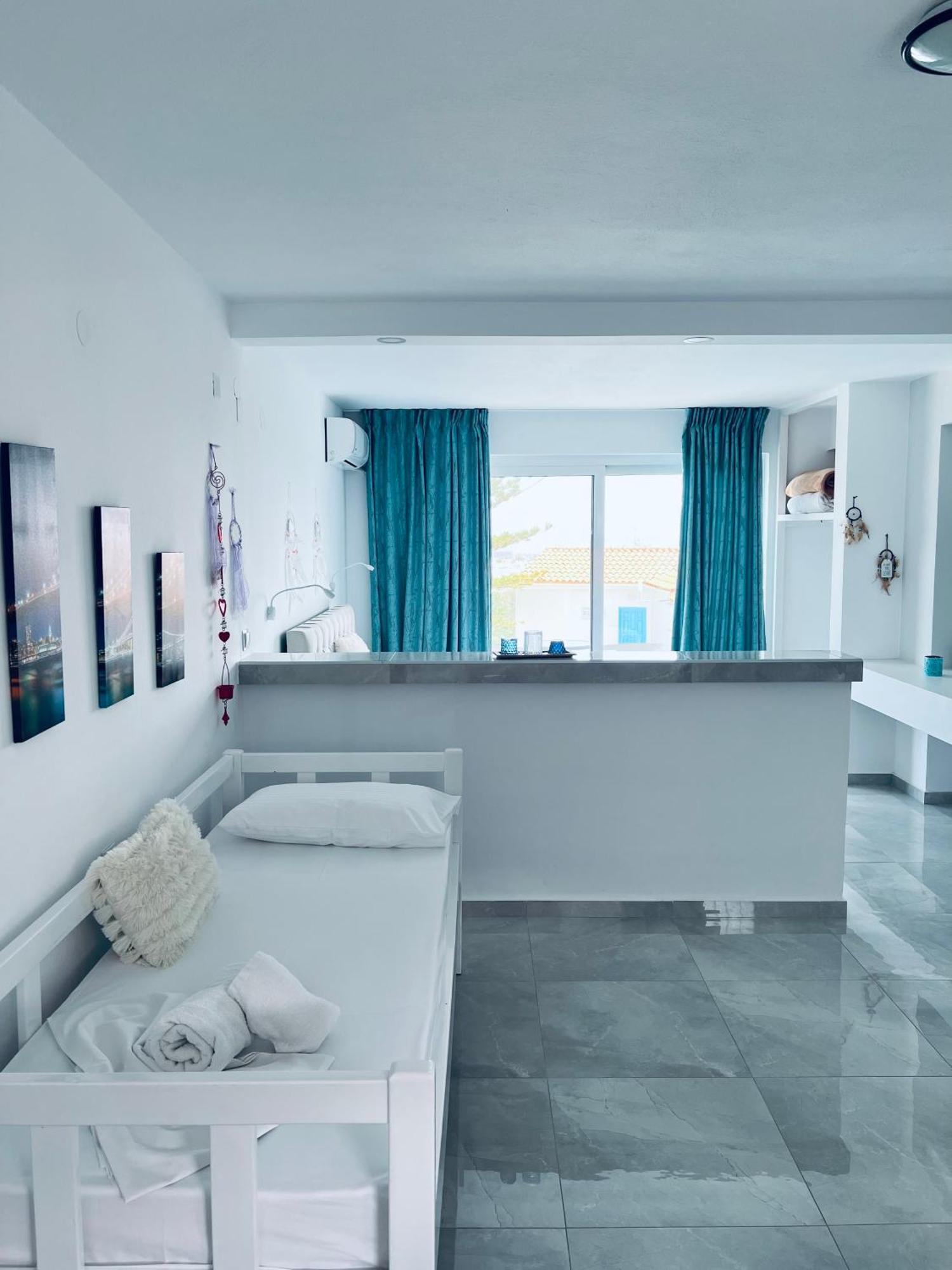 Silia Suites Malia Exteriör bild