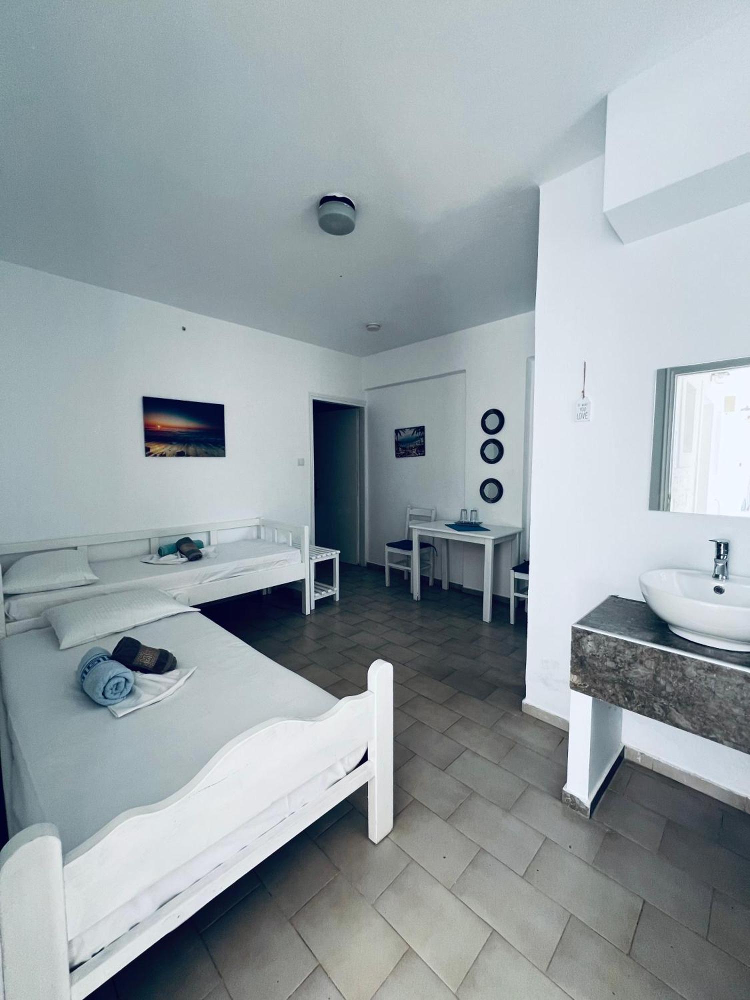 Silia Suites Malia Exteriör bild